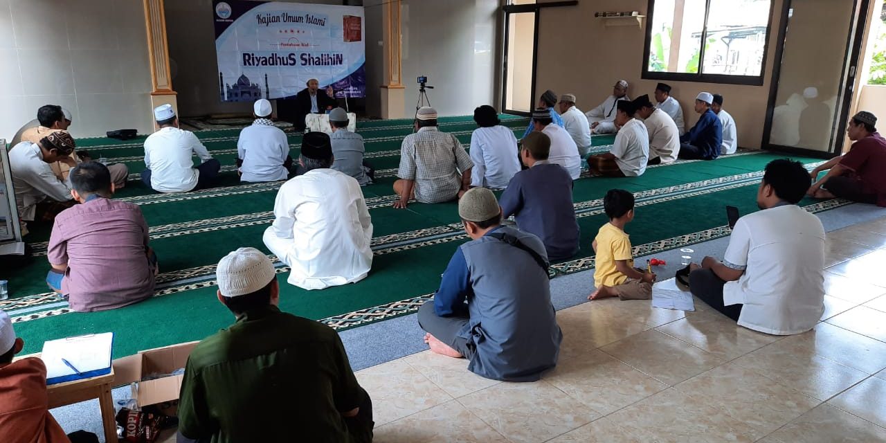 Hasmi Depok Sukses Mengadakn Kajian Umum Di Masjid Al-Musfirain