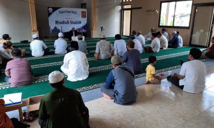 Hasmi Depok Sukses Mengadakn Kajian Umum Di Masjid Al-Musfirain